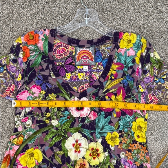 Johnny Was Cisco Multicolor Floral Print Purple V-Neck Tee Top Size XS - Picture 9 of 10